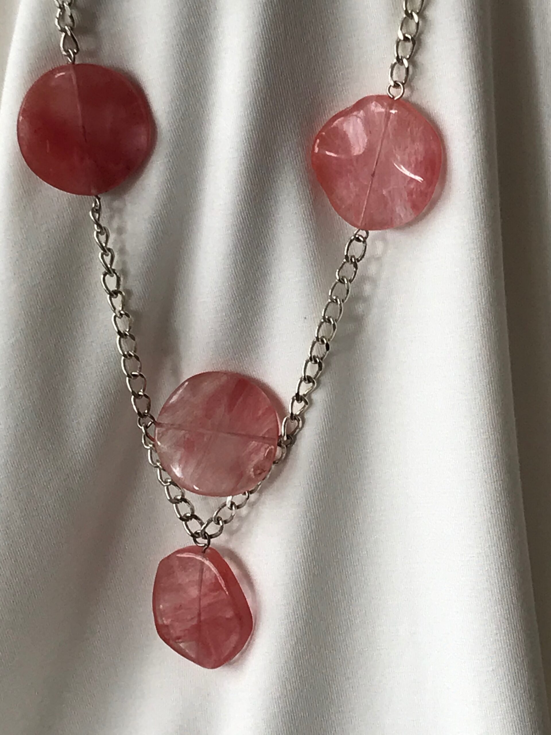 Cherry Wave Quartz Wave Chain Necklace-1