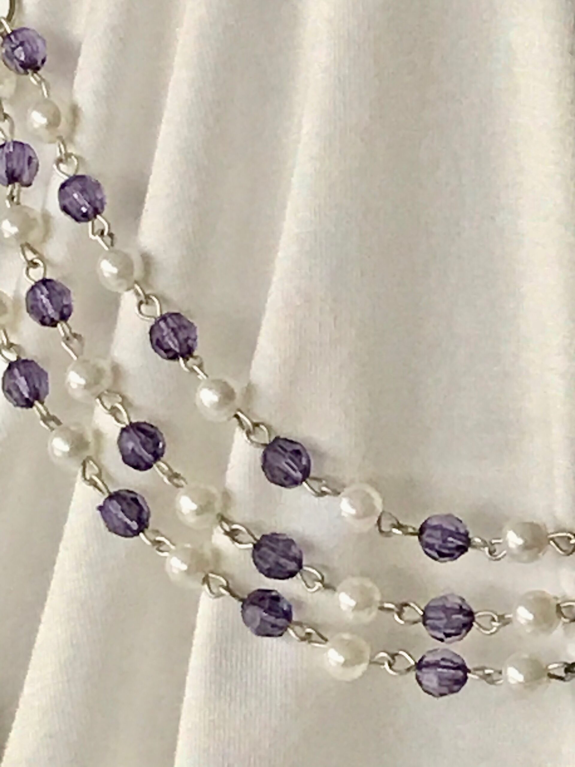 White and Purple Dainty Necklace-1