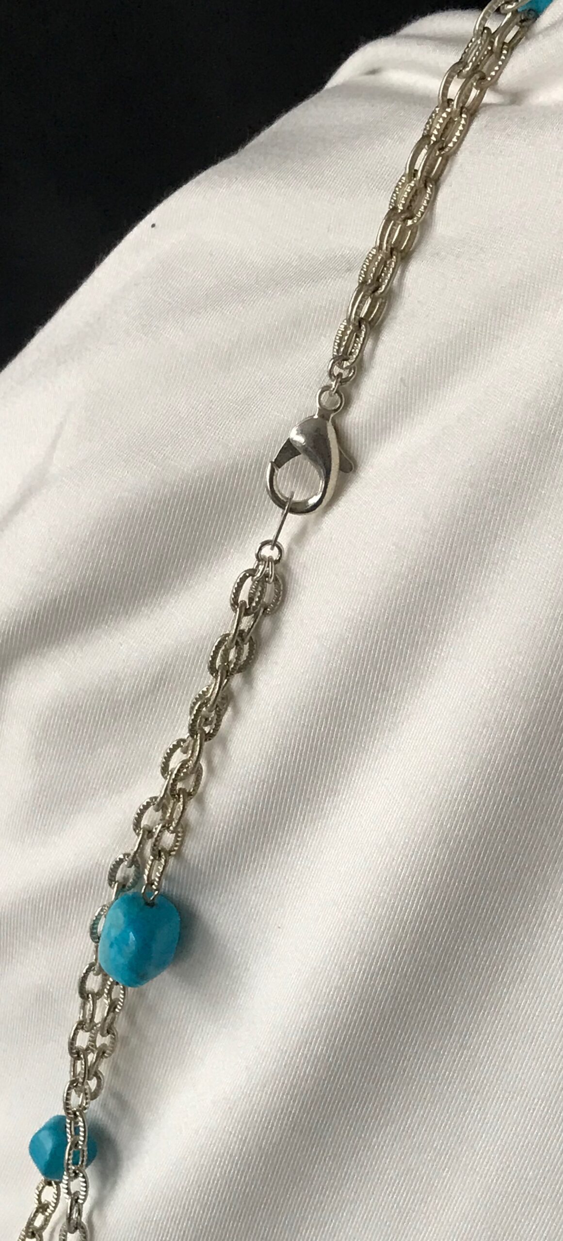 Turquoise Coloured Howlite Chain Necklace-2